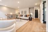 442 Sylvania Avenue - Photo 18