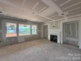 1947 Thicket Drive - Photo 32