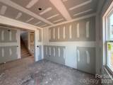 1947 Thicket Drive - Photo 33