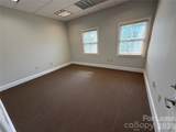 121 Rolling Hill Road - Photo 12