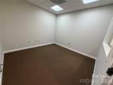 121 Rolling Hill Road - Photo 9