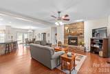 101 Devonshire Lane - Photo 7