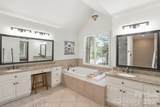 8916 Oxfordshire Court - Photo 22