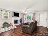 325 Amber Court - Photo 6