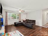 325 Amber Court - Photo 8