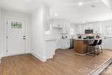 12101 Charing Grove Lane - Photo 8