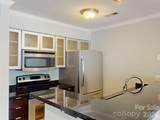 517 Graham Street - Photo 10