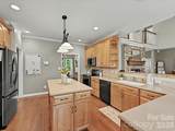 8729 Riverwood Road - Photo 11
