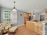 8729 Riverwood Road - Photo 9
