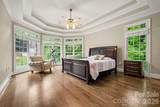 1009 Medinah Court - Photo 17