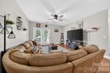 11921 Ridgeway Park Drive - Photo 17
