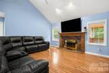 4403 Hubbard Road - Photo 5