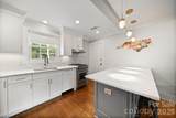241 Wakefield Drive - Photo 3