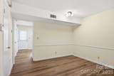 1300 Larchmont Place - Photo 11
