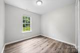 5194 Brooktree Drive - Photo 17