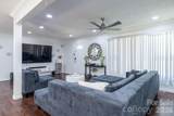 1121 Rembrandt Drive - Photo 10