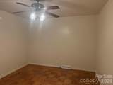 4915 Malibu Drive - Photo 18