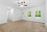 2021 Hart Road - Photo 6