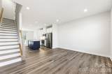 1049 Simcoe Lane - Photo 4
