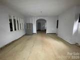 2616 Holton Avenue - Photo 2