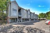 517 Graham Street - Photo 2
