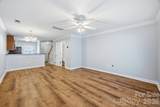 1215 Green Oaks Lane - Photo 11