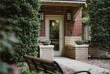 2946 Selwyn Avenue - Photo 31