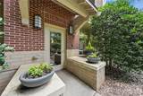 2946 Selwyn Avenue - Photo 36