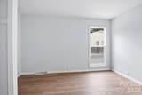 7031 Stonington Lane - Photo 10