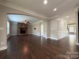 6013 Hyde Park Drive - Photo 11