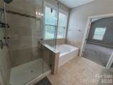 6013 Hyde Park Drive - Photo 34