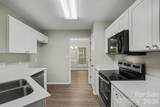 1255 Hawthorne Drive - Photo 4