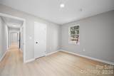 1421 Tyvola Road - Photo 15