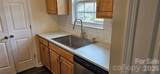 605 Carlyle Way - Photo 3