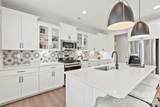 1706 Hubert Graham Way - Photo 5