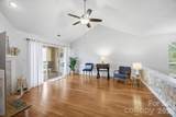 18009 Kings Point Drive - Photo 6