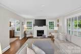 2808 Windsor Avenue - Photo 8
