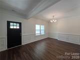 595 Foxwood Drive - Photo 2