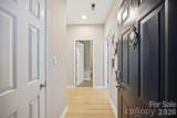 713 Northeast Drive - Photo 3