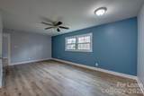 1048 Avondale Road - Photo 2