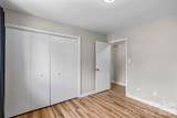 502 Wellington Hills Circle - Photo 16