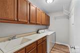 502 Wellington Hills Circle - Photo 21