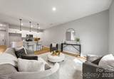 2025 Custer Street - Photo 12