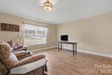 1505 Foxbrook Circle - Photo 13