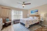 1505 Foxbrook Circle - Photo 18