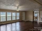 824 Perry Road - Photo 6