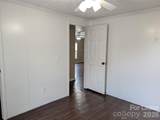 824 Perry Road - Photo 8