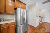718 Kingsley Way - Photo 12