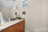 718 Kingsley Way - Photo 16