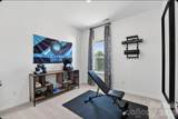 562 Silver Star Boulevard - Photo 12